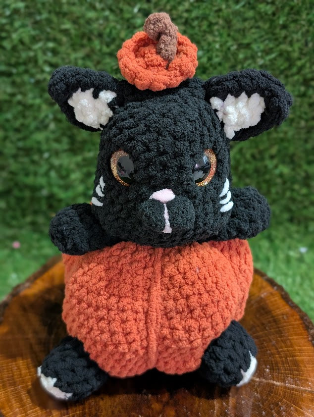 Crochet Pumpkin Cat